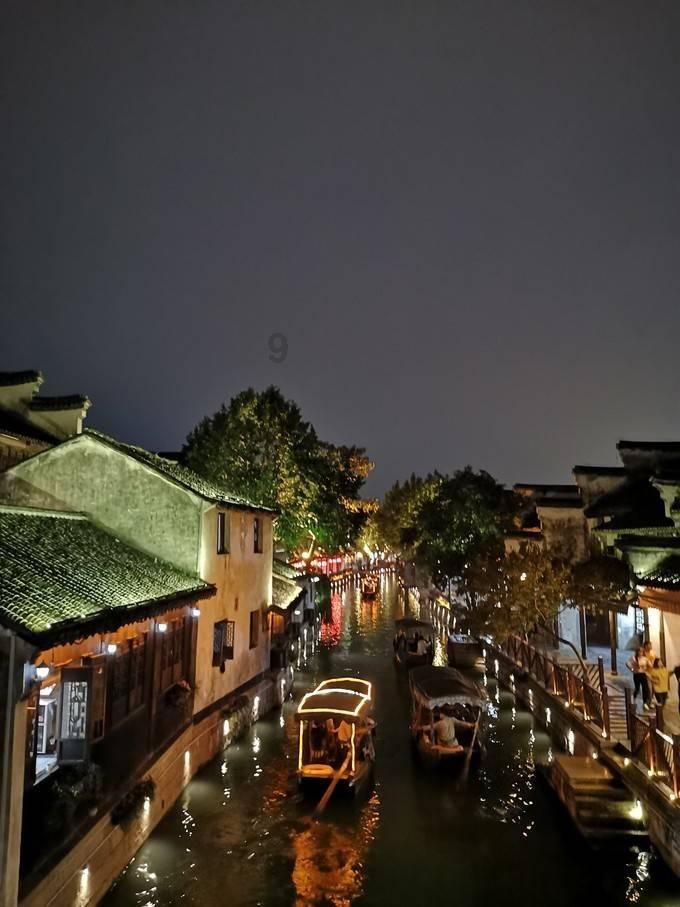 詹姆斯“越权”加深主教练哈姆的信任危机，杜兰特挑战goat遭群嘲